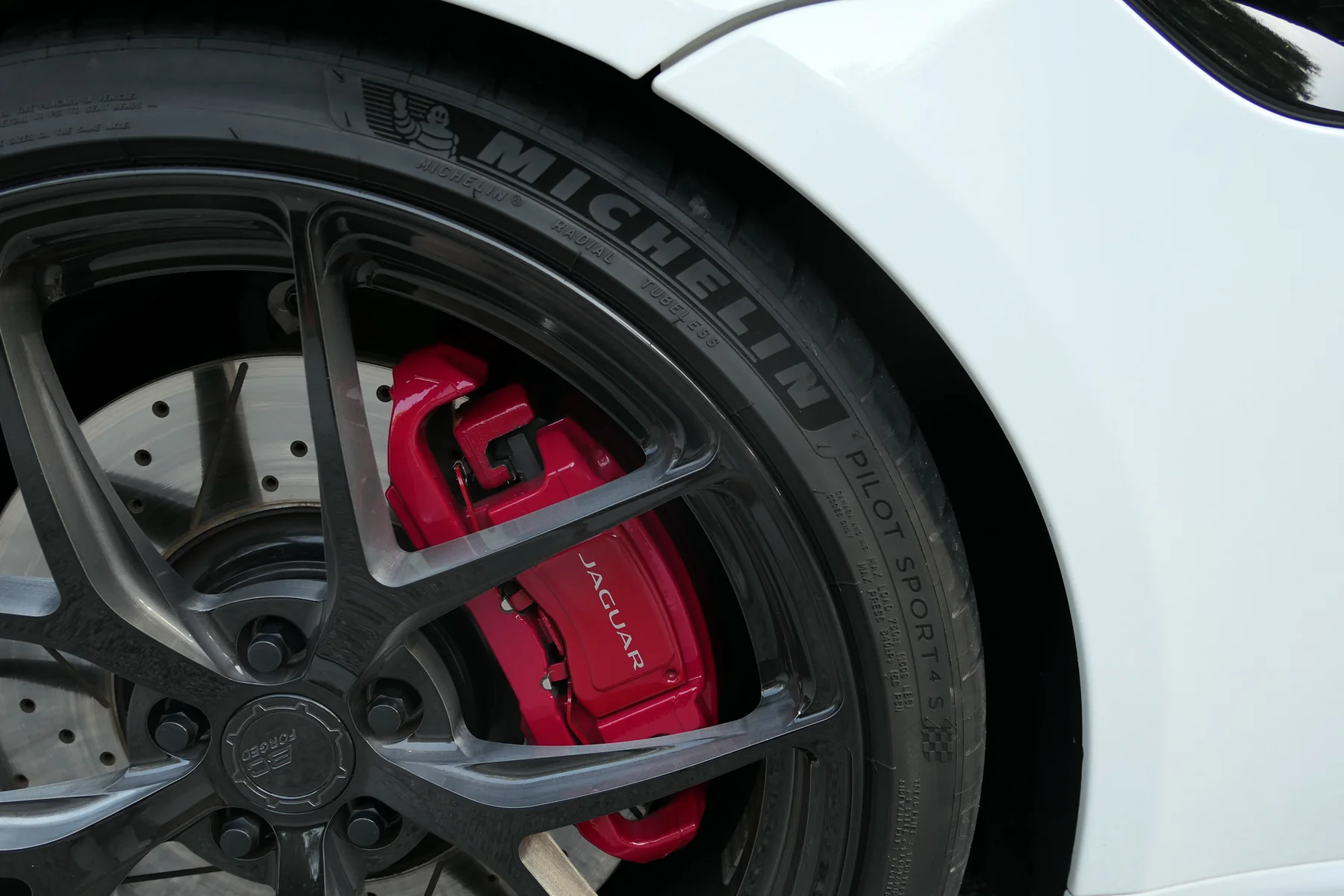 BC Forged wheel, brake rotor and red caliper